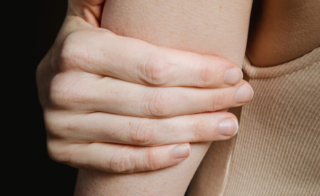 injured finger and bruised nail Stock Photo | Adobe Stock